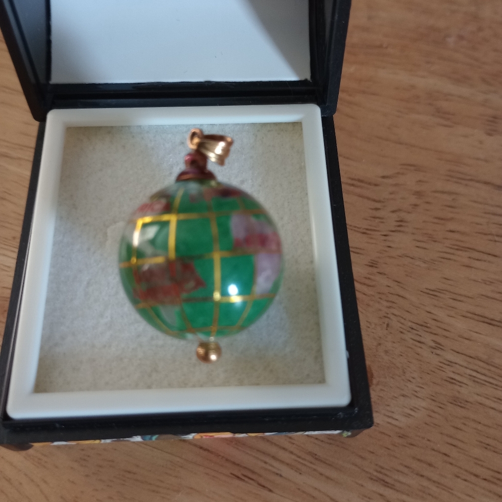 Gemstone globe gold pendant. Your Purchase Supports Wildlife Rescue! - Picture 2 of 8